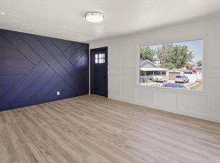 137 Country Club Dr, Ogden, UT 84405