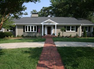 1902 Pembroke Rd, Greensboro, NC 27408