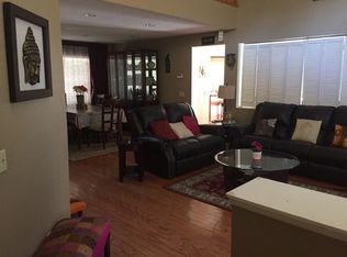 90 Iron Ridge Ln, Simi Valley, CA 93065