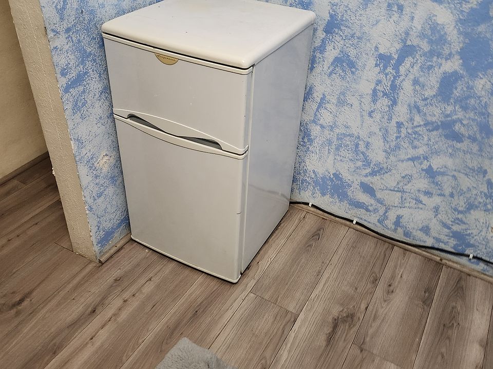 1st image of 1610 Prater Way APT A