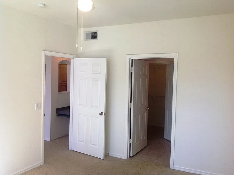 6663 Queens Borough Ave #57-207 — Photo 18