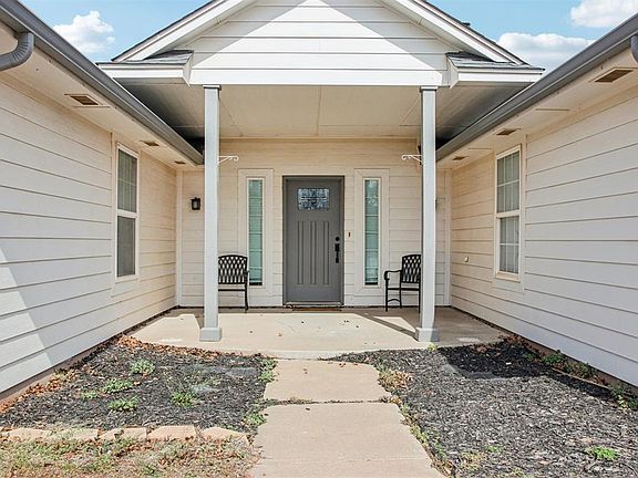 5th image of 17291 Cottonwood Ct