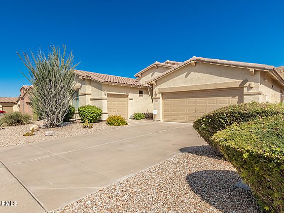 3rd image of 18483 W SUNRISE Drive