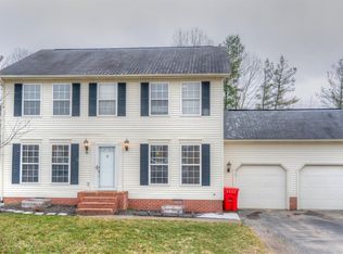 210 Huckleberry Ln, London, KY 40744