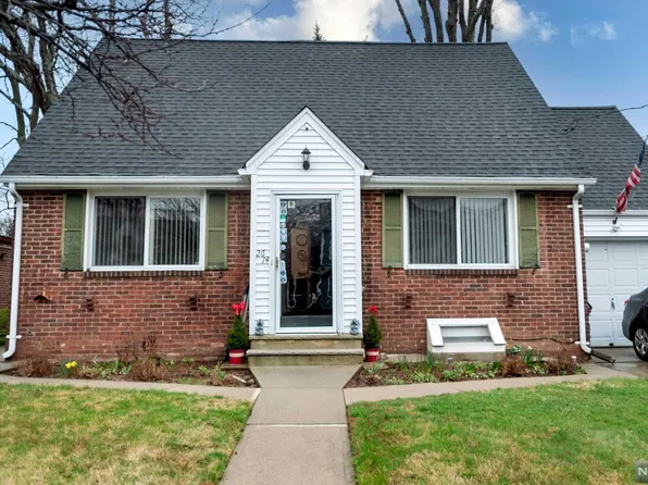 26-14 Southern Dr, Fair Lawn, NJ 07410