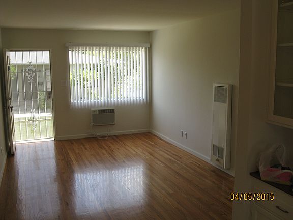 3rd image of 720 S 6th St APT A