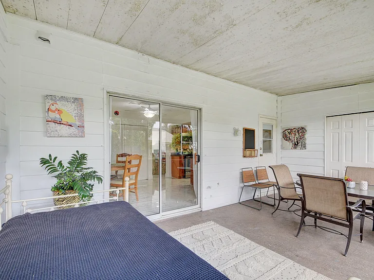 11862 Brier Patch Ct E — Photo 31