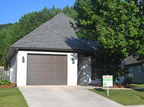 2532 Forest Lakes Ln, Sterrett, AL 35147