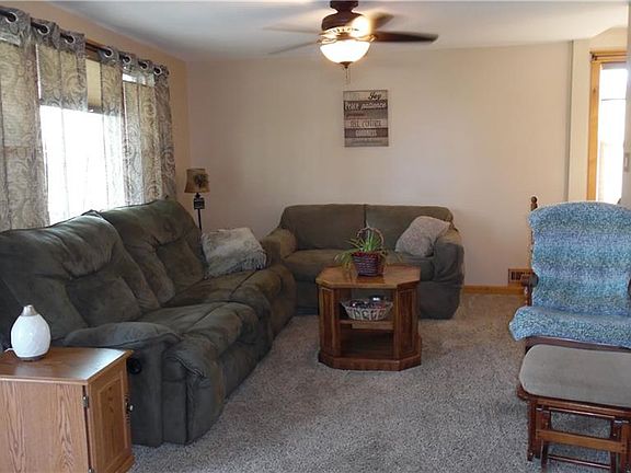 5th image of 6610 Woodside Pl