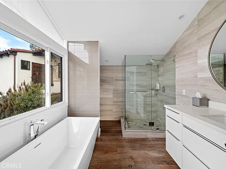 343 Emerald Bay — Photo 22
