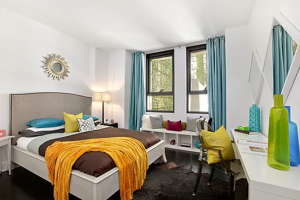 Sold by Corcoran | media 6