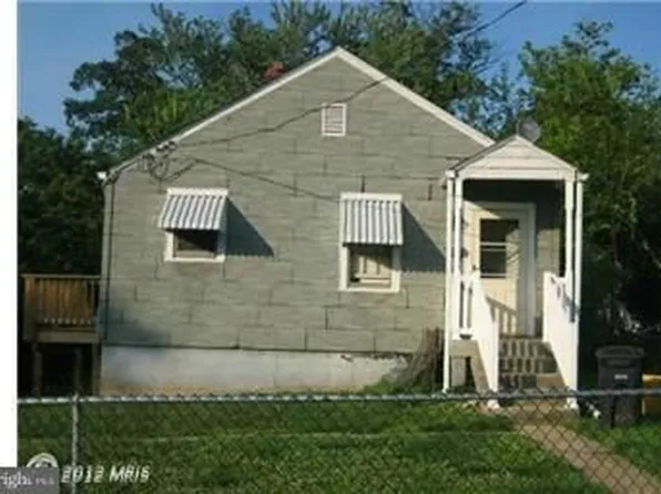 9 Whist Pl, Capitol Heights, MD 20743