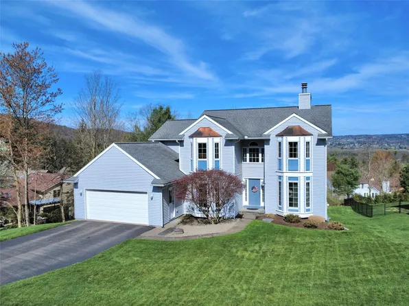 3105 Sally Dr, Vestal, NY 13850