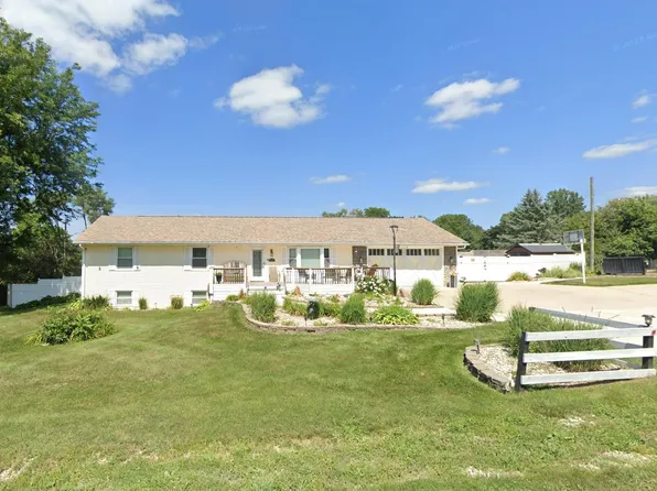 6517 Claremont St, Rockford, IL 61102