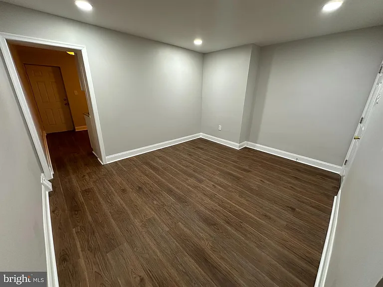 3380 Agate St — Photo 5