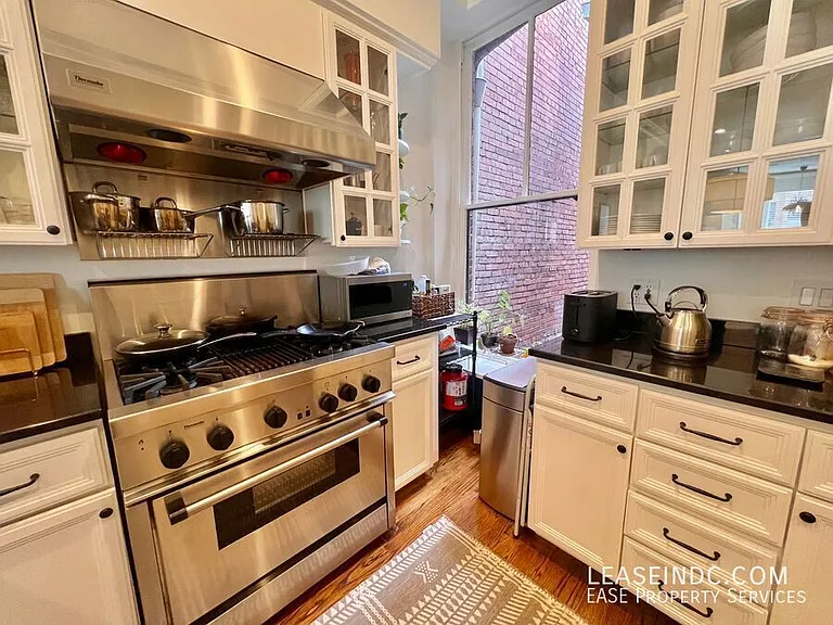 1631 16th St NW #2 — Photo 18