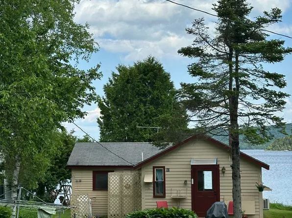 50 Forget Me Not Lane, Orient, ME 04471