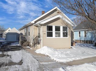 213 Lawson St, Menasha, WI 54952