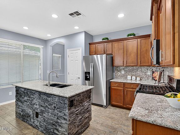 3rd image of 19137 E KINGBIRD Drive