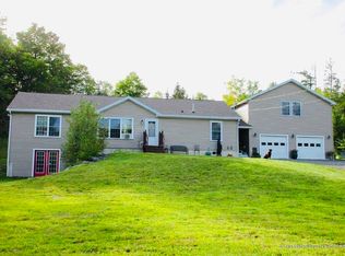 206 Bagaduce Rd, Holden, ME 04429