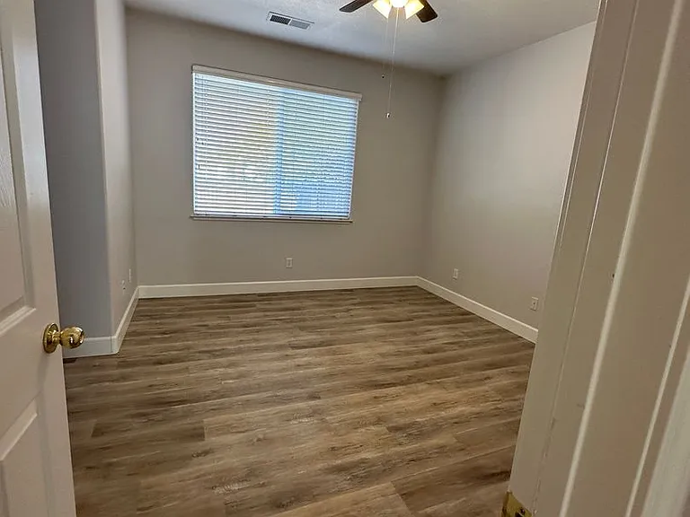 508 Vail Dr — Photo 7