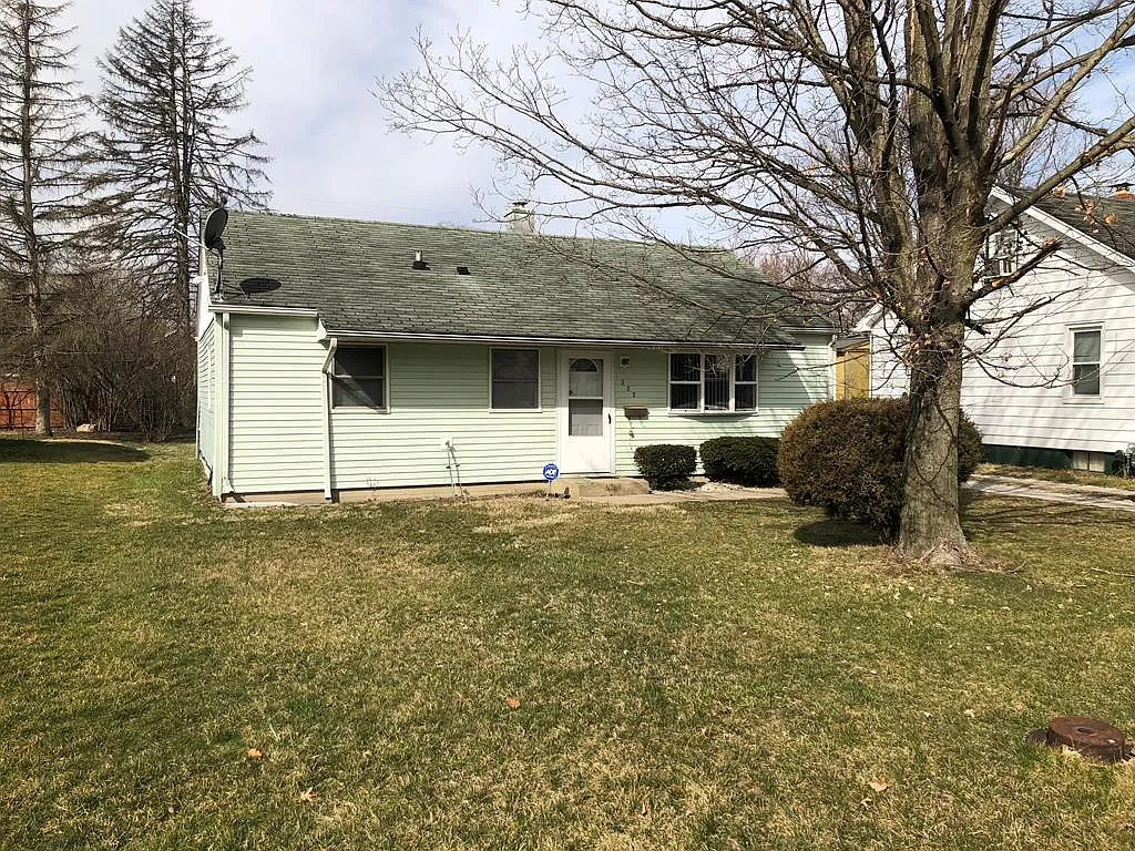 222 Edwards St photo 1