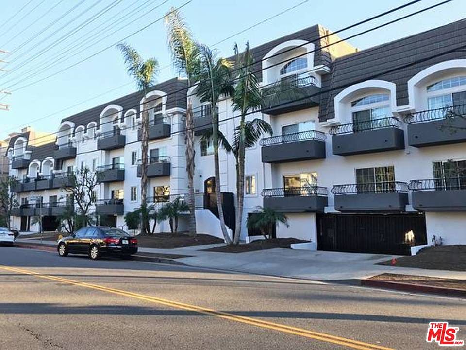 1st image of 10650 Moorpark St APT 114