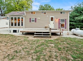 87 & 89 Clear Creek Dr, Neoga, IL