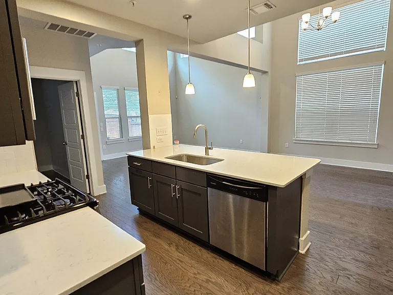 7808 Wildcat Pass — Photo 13