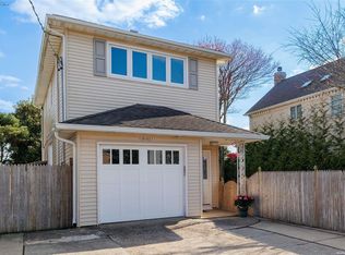 1949 Park St, Atlantic Beach, NY 11509