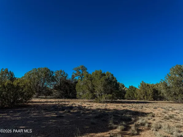 5240 W Secret Springs Dr, Prescott, AZ 86305