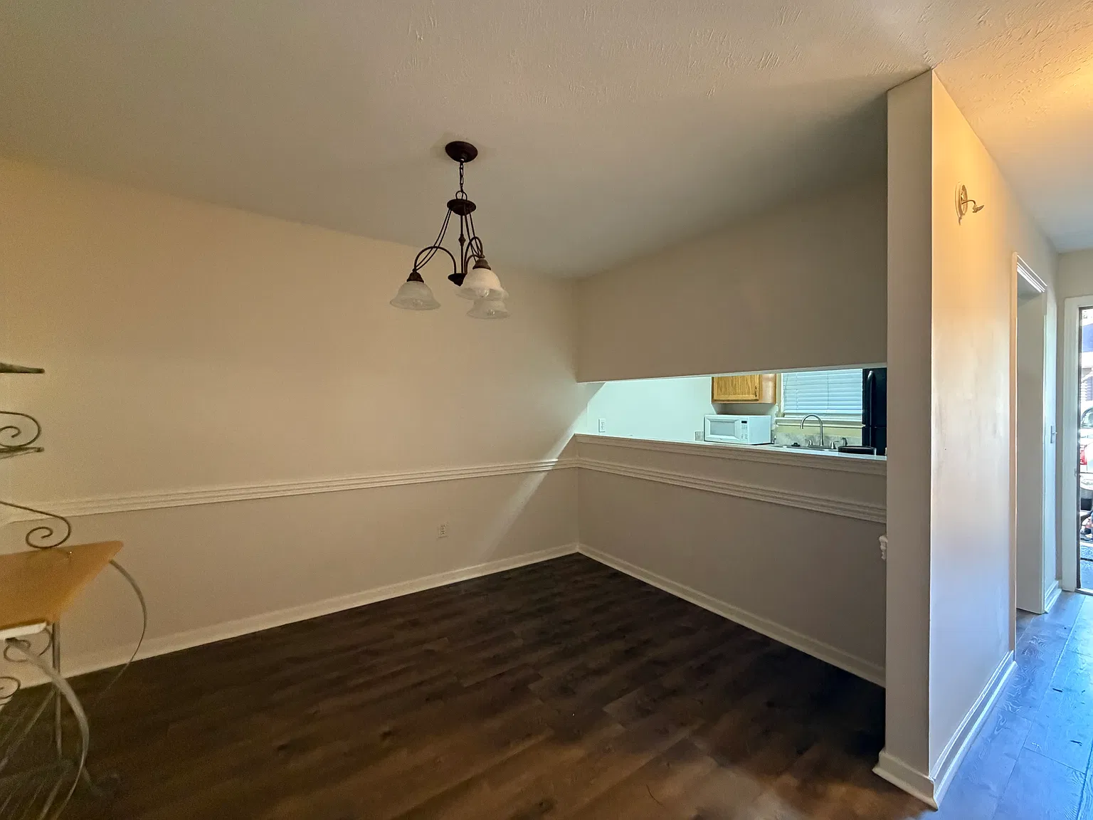 2 bed, 2.5 bath, 1075 sqft, $1,500 — Photo 4