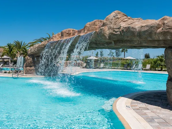 17626 Gawthrop Dr, Bradenton, FL