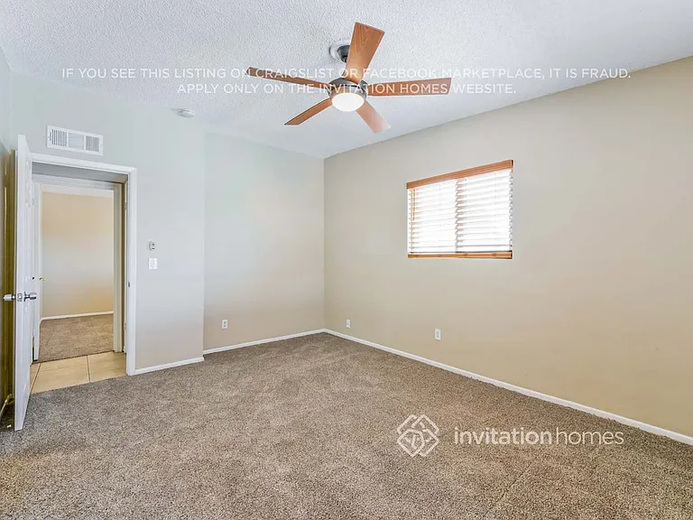 705 N Pine St — Photo 10