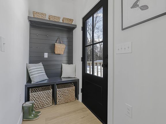 3rd image of 6103 Pickerington Rd NW