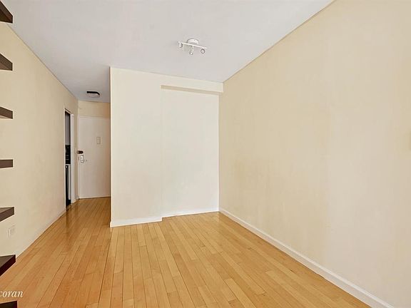 4th image of 330 E 49th St APT 9G