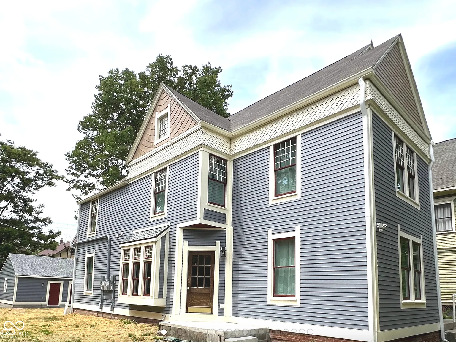 3 bed, 3.0 bath, 2187 sqft, $2,880 — Photo 3