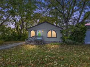 23075 Vance Ave, Hazel Park, MI 48030