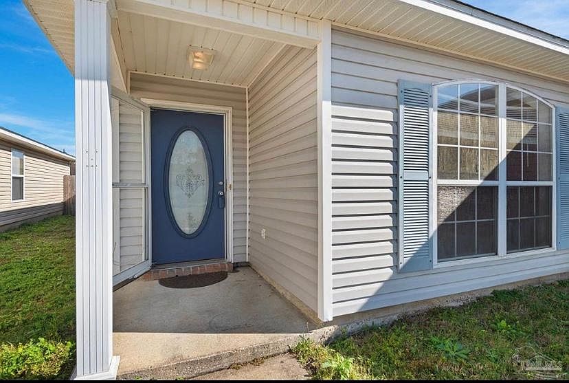 1st image of 7689 Chablis Cir
