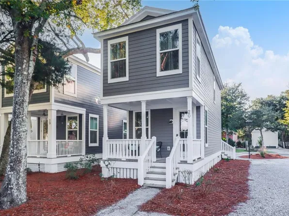 2207 Government St #20, Ocean Springs, MS 39564