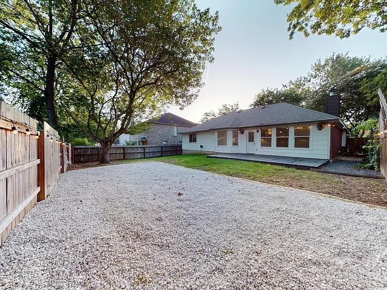 1009 Crimson Cove Dr — Photo 43