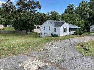 2850 N Highway 101, Greer, SC 29651