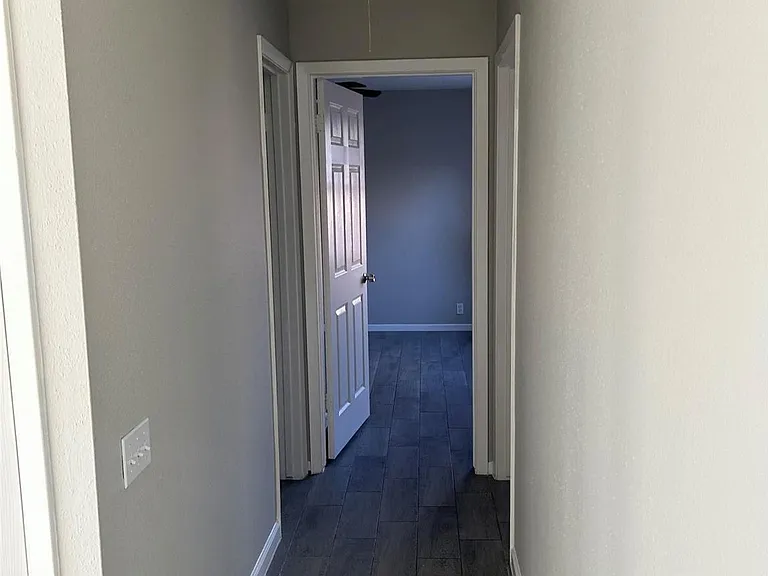 11719 Pender Ln — Photo 8