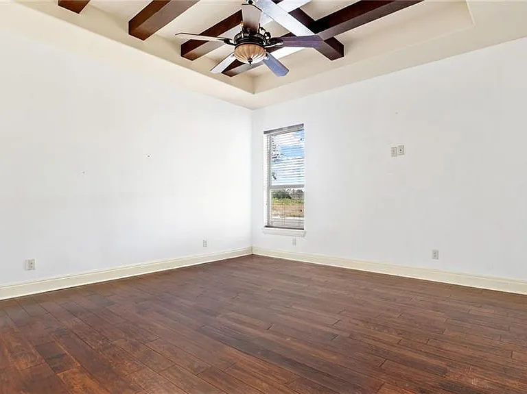 3002 Santa Monica St — Photo 13