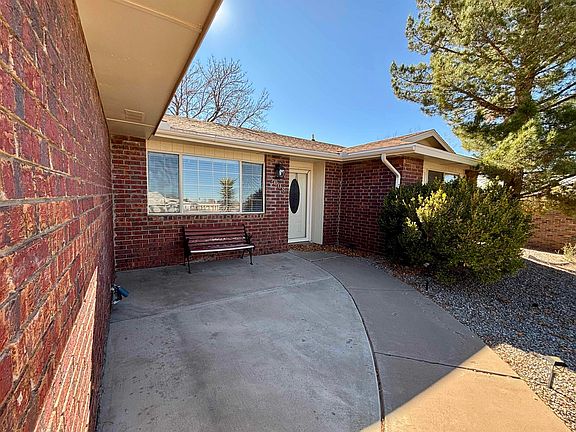 2nd image of 3008 Thunder Rd