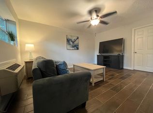 1741 Santee St, Charleston, SC 29412