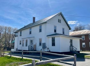 31 Bellevue St, Winslow, ME 04901