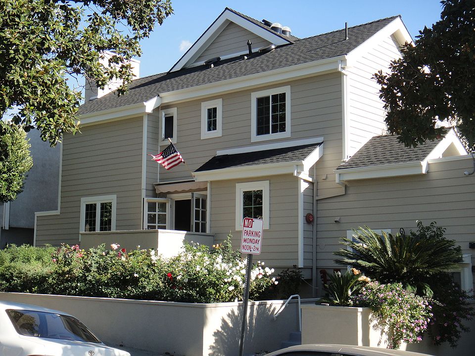 1st image of 520 E Cedar Ave #1
