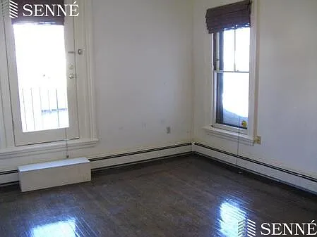16 Clinton St #B — Photo 7
