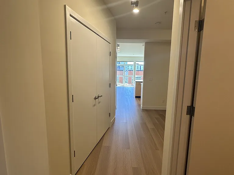 Library Place Apartments — Photo 58